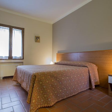 Hotel Antico Casale Le Fossate Giove Exteriér fotografie