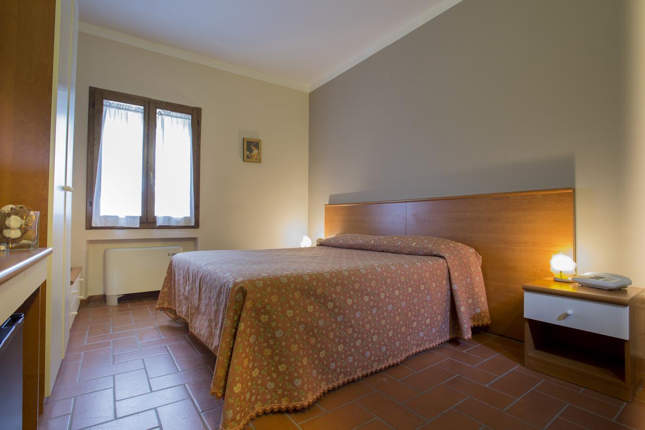 Hotel Antico Casale Le Fossate Giove Exteriér fotografie